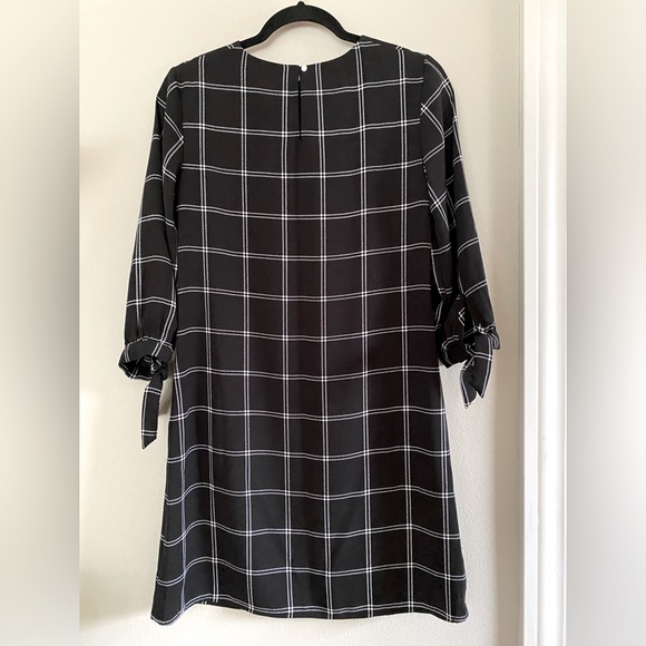 a new day • Long Sleeve Black Plaid Shift Dress - Picture 2 of 6
